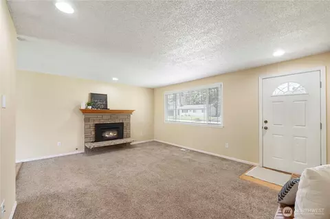 19321 Crescent Dr E, Spanaway, WA 98387 photo 11