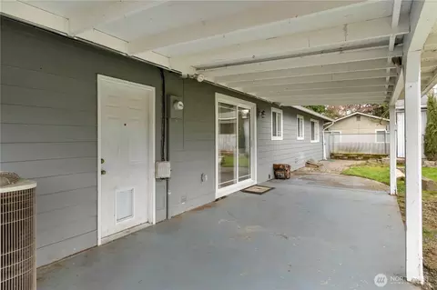19321 Crescent Dr E, Spanaway, WA 98387 photo 27