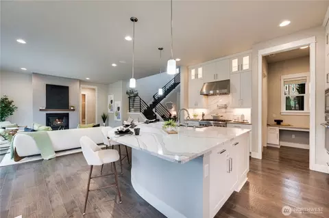 Kitchen - 21813 33rd Dr SE, Bothell, WA 98021 photo 3 of 6
