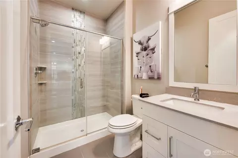 Bath - 21813 33rd Dr SE, Bothell, WA 98021 photo 1 of 8