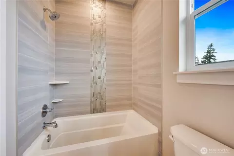 Bath - 21813 33rd Dr SE, Bothell, WA 98021 photo 8 of 8