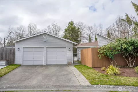 Exterior - 9232 1st Dr SE, Everett, WA 98208 photo 2 of 9