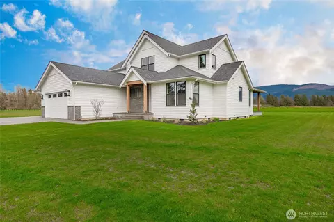 Exterior - 2475 River Rock Dr, Everson, WA 98247 photo 6 of 7