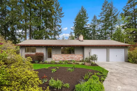 341 Fir Acres Dr NW, Bainbridge Island, WA 98110