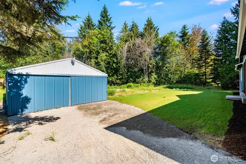 Exterior - 716 Tipsoo Loop S, Rainier, WA 98576 photo 8 of 8