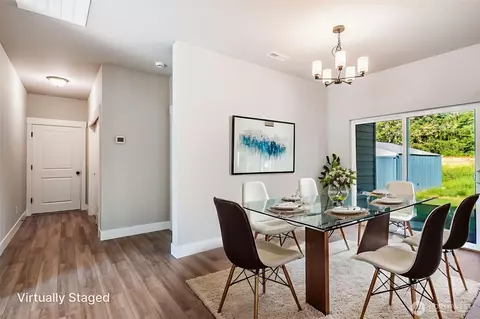 Dining - 716 Tipsoo Loop S, Rainier, WA 98576 photo 1 of 1