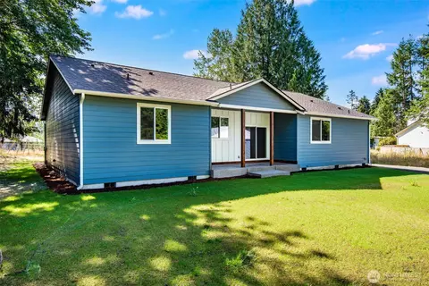 Exterior - 716 Tipsoo Loop S, Rainier, WA 98576 photo 6 of 8