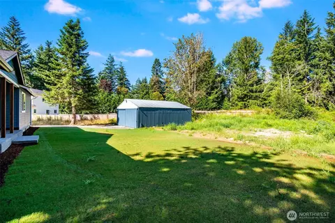Exterior - 716 Tipsoo Loop S, Rainier, WA 98576 photo 7 of 8
