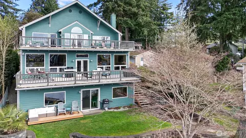 216 Lake Louise Dr SW, Lakewood, WA 98498