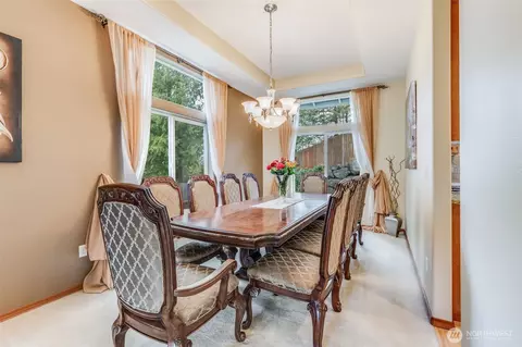 Dining - 18615 13th Dr SE, Bothell, WA 98012 photo 1 of 1