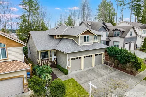 Exterior - 18615 13th Dr SE, Bothell, WA 98012 photo 3 of 6
