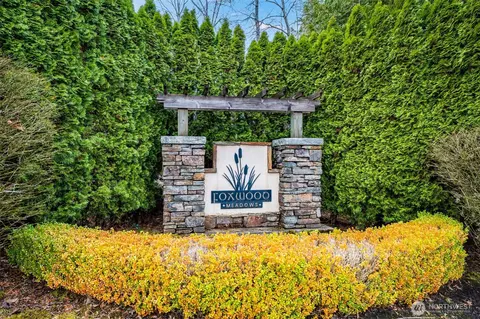 View/Area - 18615 13th Dr SE, Bothell, WA 98012 photo 1 of 5