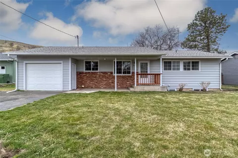 406 Parkview St, Milton Freewater, OR 97862