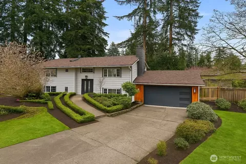 16916 144th Ave SE, Renton, WA 98058