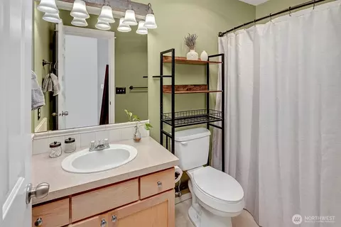 Bath - 2009 196th St SE #A302, Bothell, WA 98012 photo 1 of 2