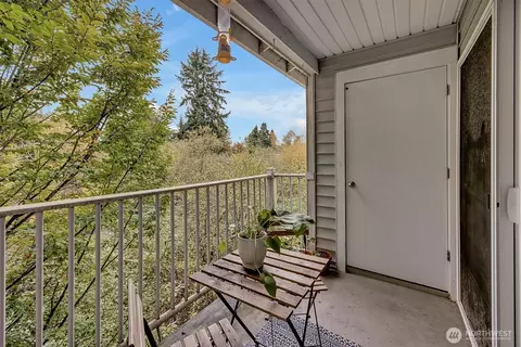 Exterior - 2009 196th St SE #A302, Bothell, WA 98012 photo 2 of 5