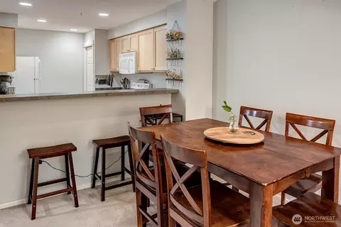 Dining - 2009 196th St SE #A302, Bothell, WA 98012 photo 1 of 2