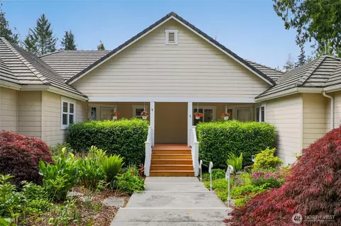 70 S Chandler Ct #A, Port Ludlow, WA 98365