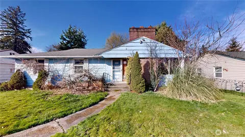 807 12th St NE, Auburn, WA 98002