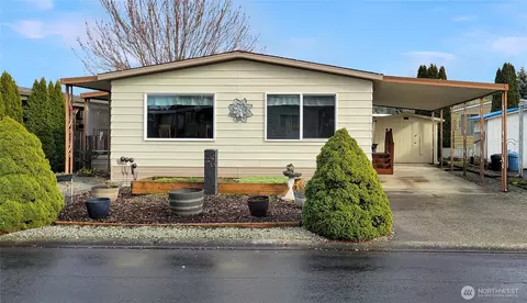 2725 E Fir St #110, Mount Vernon, WA 98273