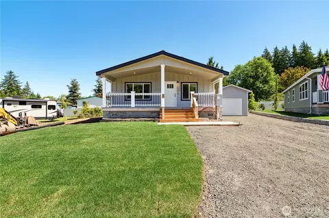 1019 Stanford Dr #58, Cosmopolis, WA 98537
