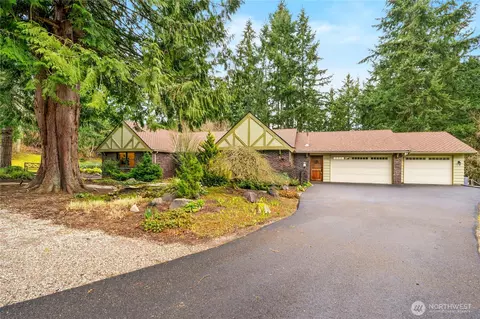 18403 Baldwin Rd, Bothell, WA 98012