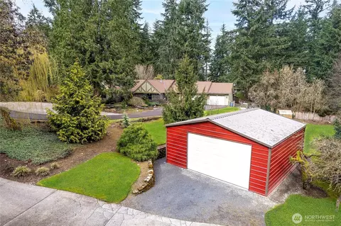 Exterior - 18403 Baldwin Rd, Bothell, WA 98012 photo 4 of 10