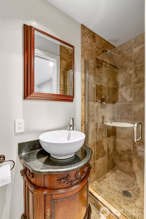 Bath - 18403 Baldwin Rd, Bothell, WA 98012 photo 2 of 4