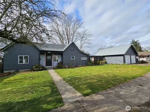 1417 Windsor Ave, Centralia, WA 98531