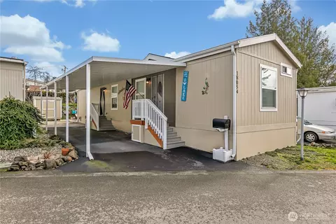 18054 36th Ave S #386, Seatac, WA 98188
