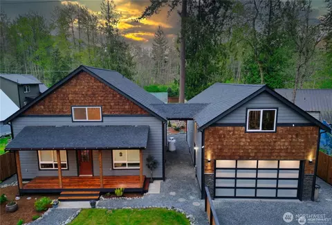 114 Paradise Dr, Ashford, WA 98304
