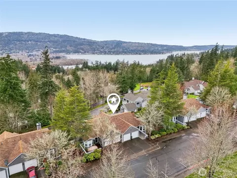 4243 Providence Point Dr SE #2100, Issaquah, WA 98029