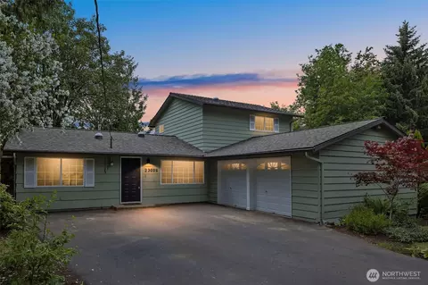23006 67th Pl W, Mountlake Terrace, WA 98043
