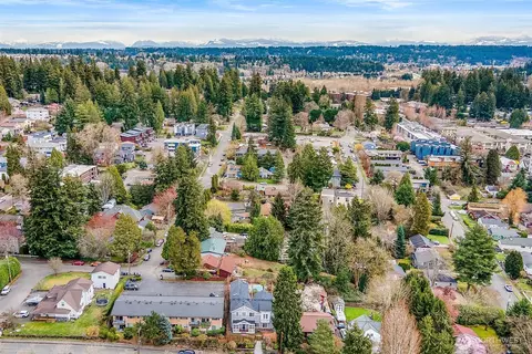 View/Area - 18630 101st Ave NE, Bothell, WA 98011 photo 3 of 4