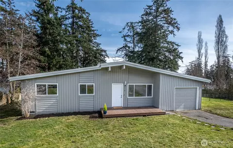 2578 Ridgeview Dr, Oak Harbor, WA 98277