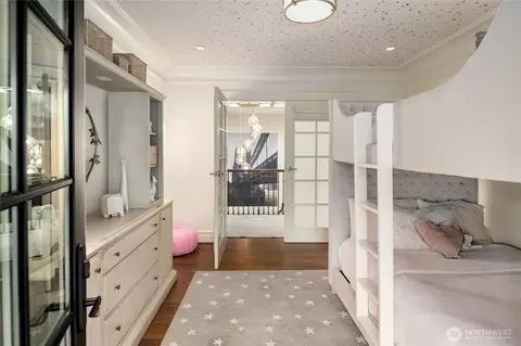 Bedroom - 821 34th Ave E, Seattle, WA 98112 photo 1 of 3