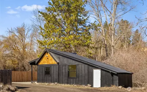 402 W Second, Cle Elum, WA 98922
