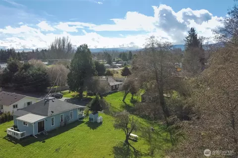 View/Area - 40 Collins St, Sequim, WA 98382 photo 3 of 9