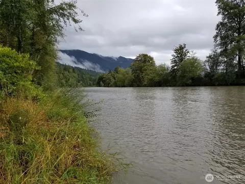 13928 Grant Creek Rd, Arlington, WA 98223