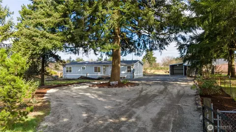 9842 180th Way SW, Rochester, WA 98579