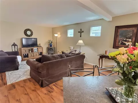 Living - 337 Pacific Loop, Kittitas, WA 98934 photo 2 of 5