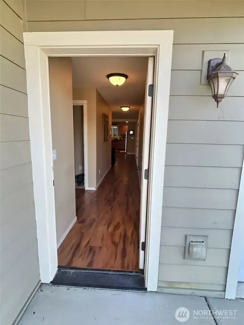 Entry Way - 337 Pacific Loop, Kittitas, WA 98934 photo 1 of 1