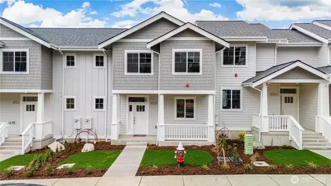 3523 Sussex Dr, Bellingham, WA 98226