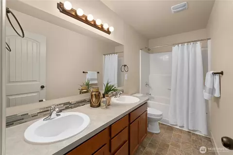 Bath - 8215 207th St E, Spanaway, WA 98387 photo 5 of 5