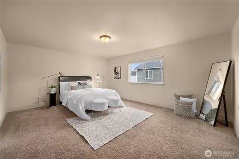 Bedroom - 8215 207th St E, Spanaway, WA 98387 photo 1 of 5