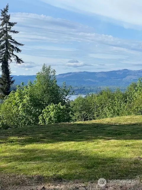 126 Sugarpine Pl, Mossyrock, WA 98564
