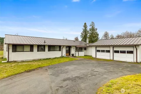 4404 Sussex Ave E, Tenino, WA 98589