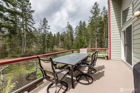 Exterior - 142 Sunshine Dr, Sequim, WA 98382 photo 6 of 9