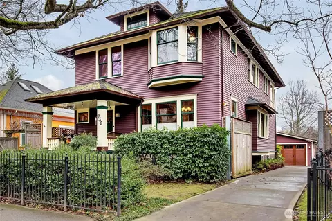 932 25th Ave, Seattle, WA 98122