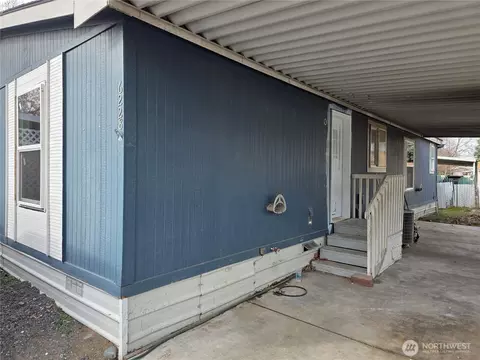 6228 Meyers St, West Richland, WA 99353